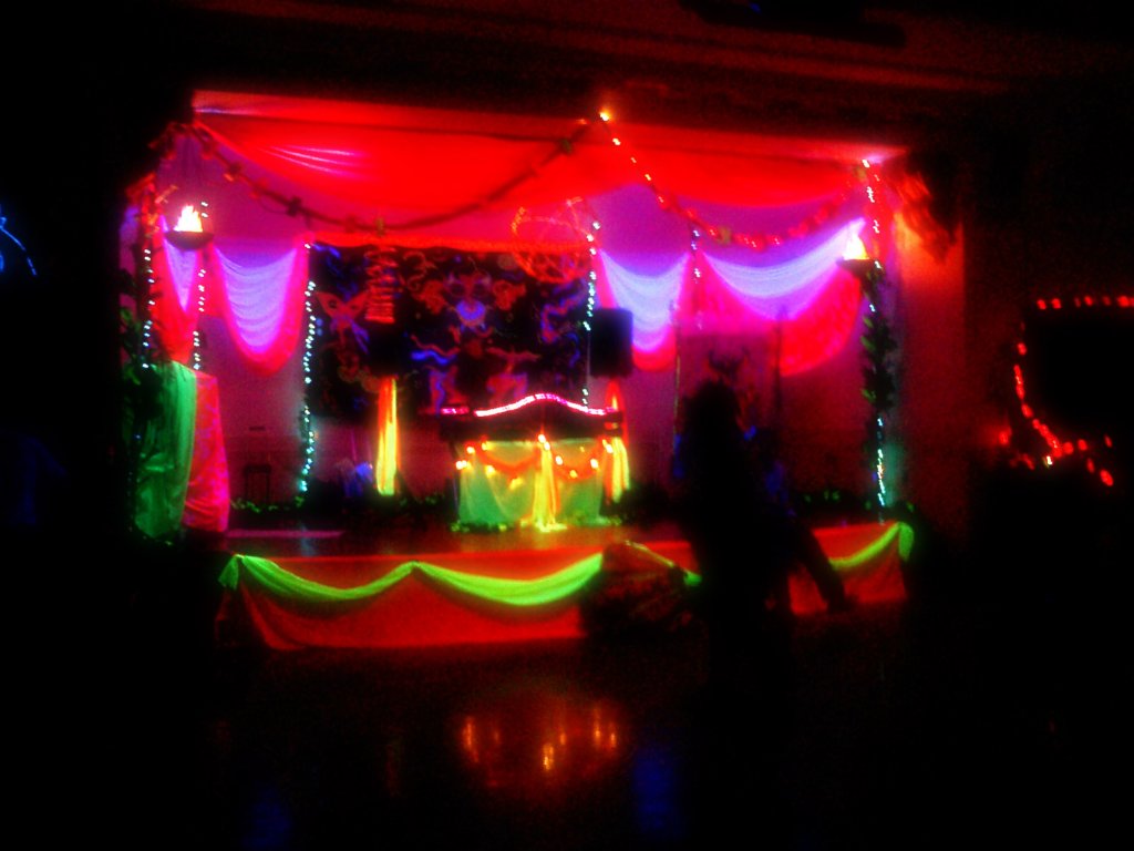 nye039b.jpg