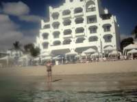 b_011_small.jpg